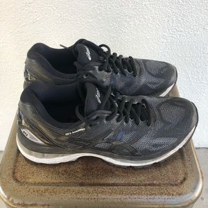 Barely used ASICS GEL NIMBUS 19